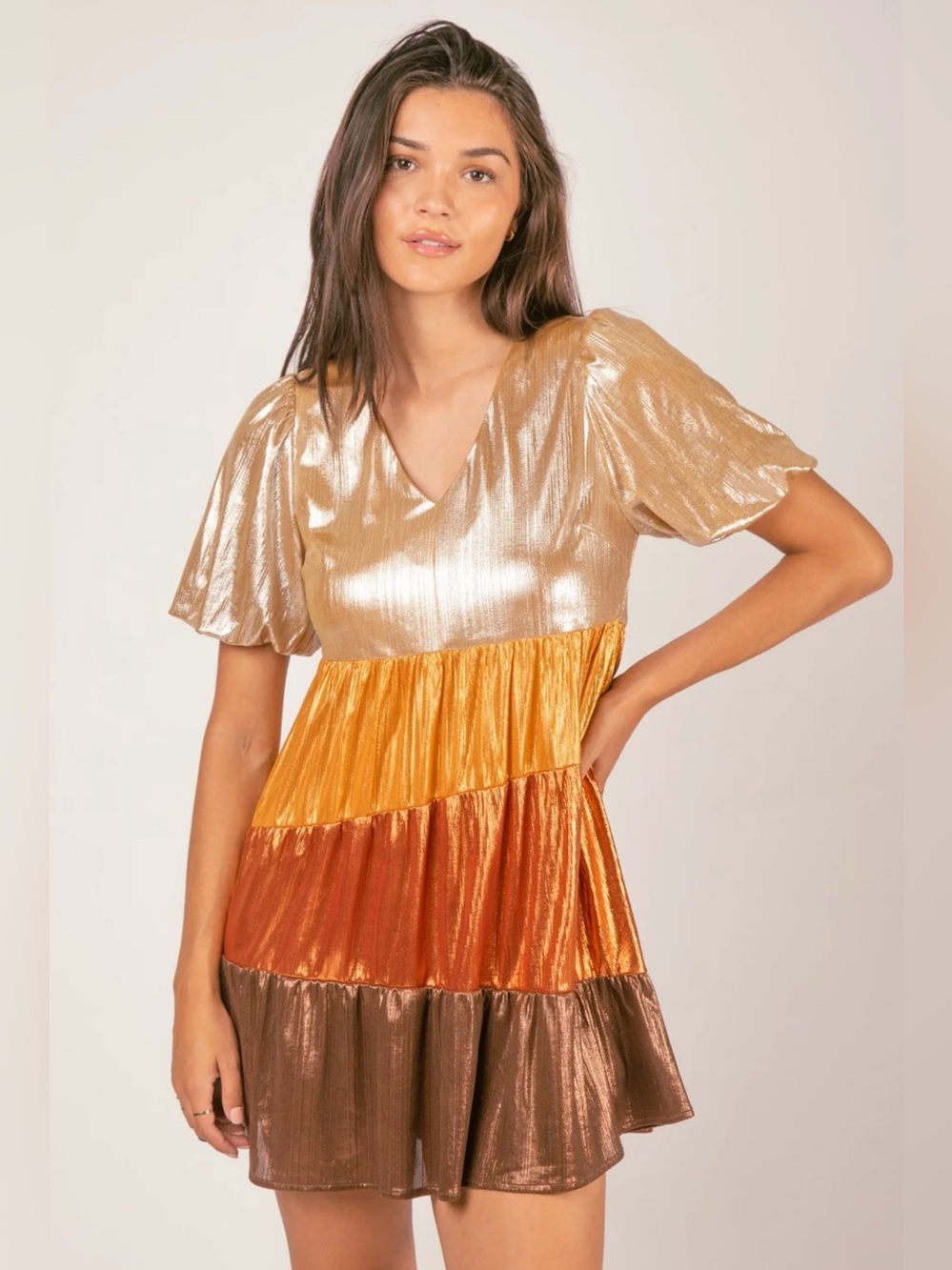 Love Riche Metallic Tiered Mini Dress, Puff Sleeve —Boutique Brand— Sz. Medium